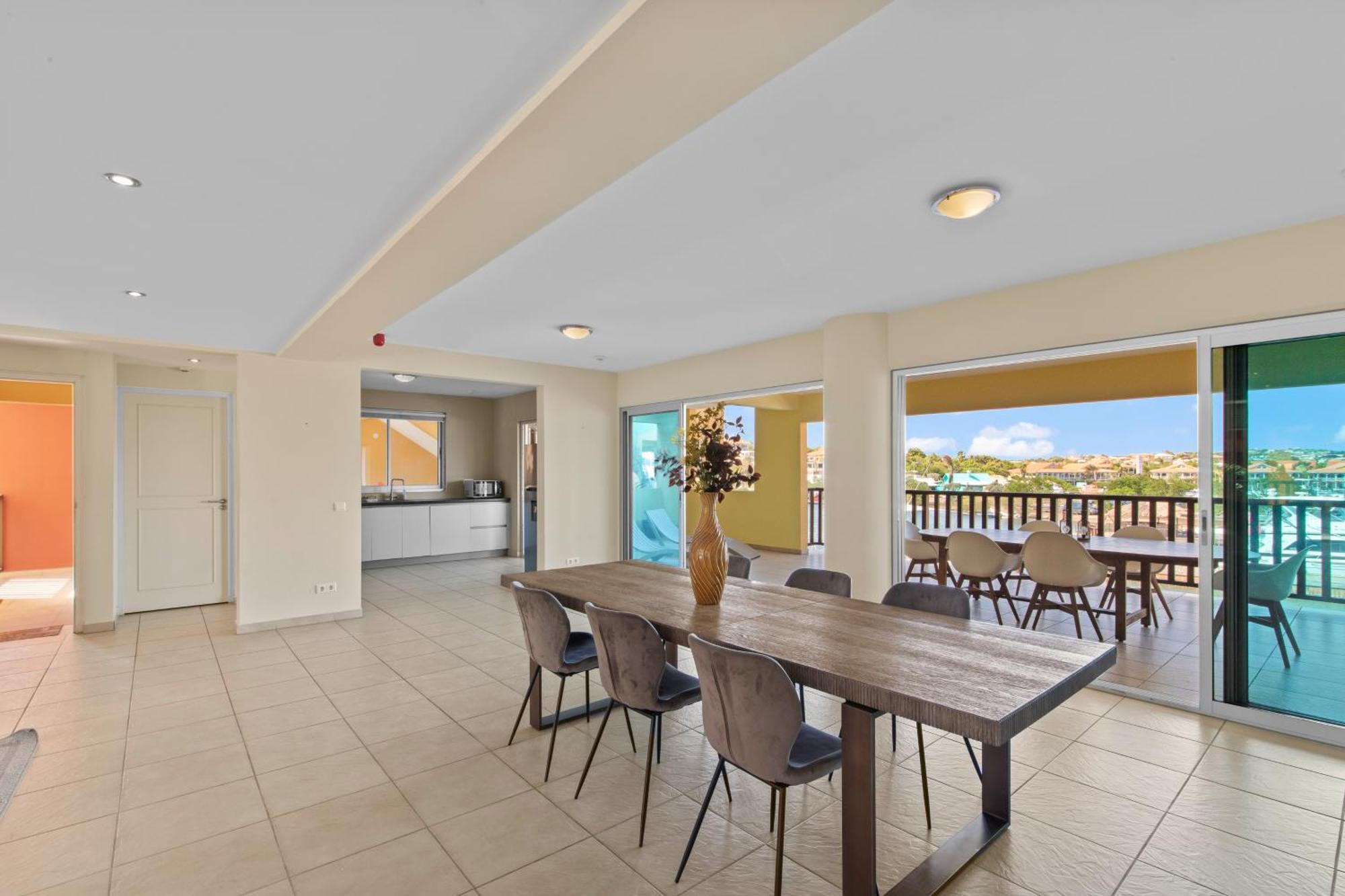 Droom Appartement Met Uitzicht Op De Jachthaven Jan Thiel Екстериор снимка
