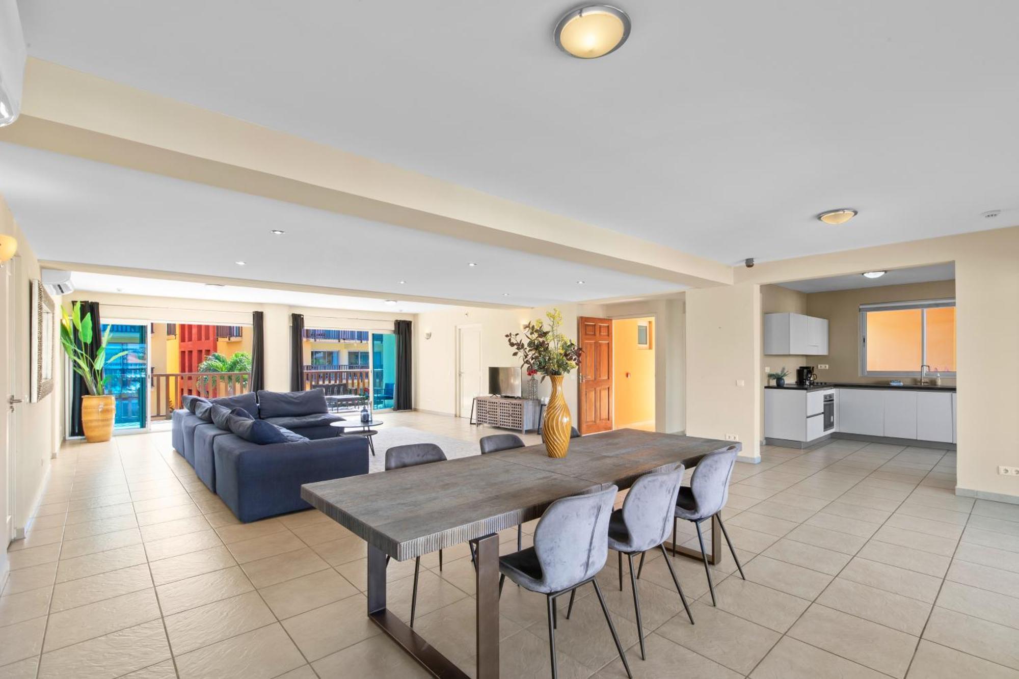 Droom Appartement Met Uitzicht Op De Jachthaven Jan Thiel Екстериор снимка